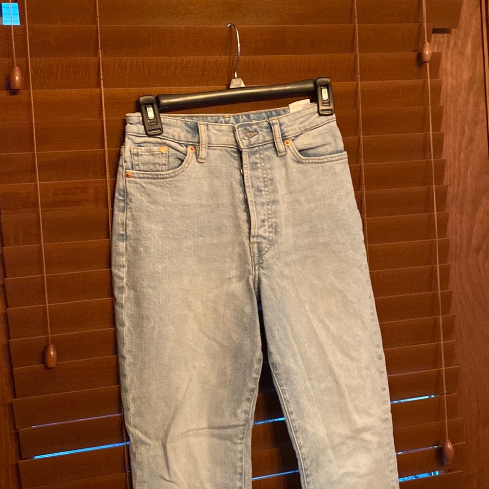 H&M mom jeans